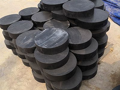 彝良县板式橡胶支座由若干层橡胶片与薄钢板经加压硫化